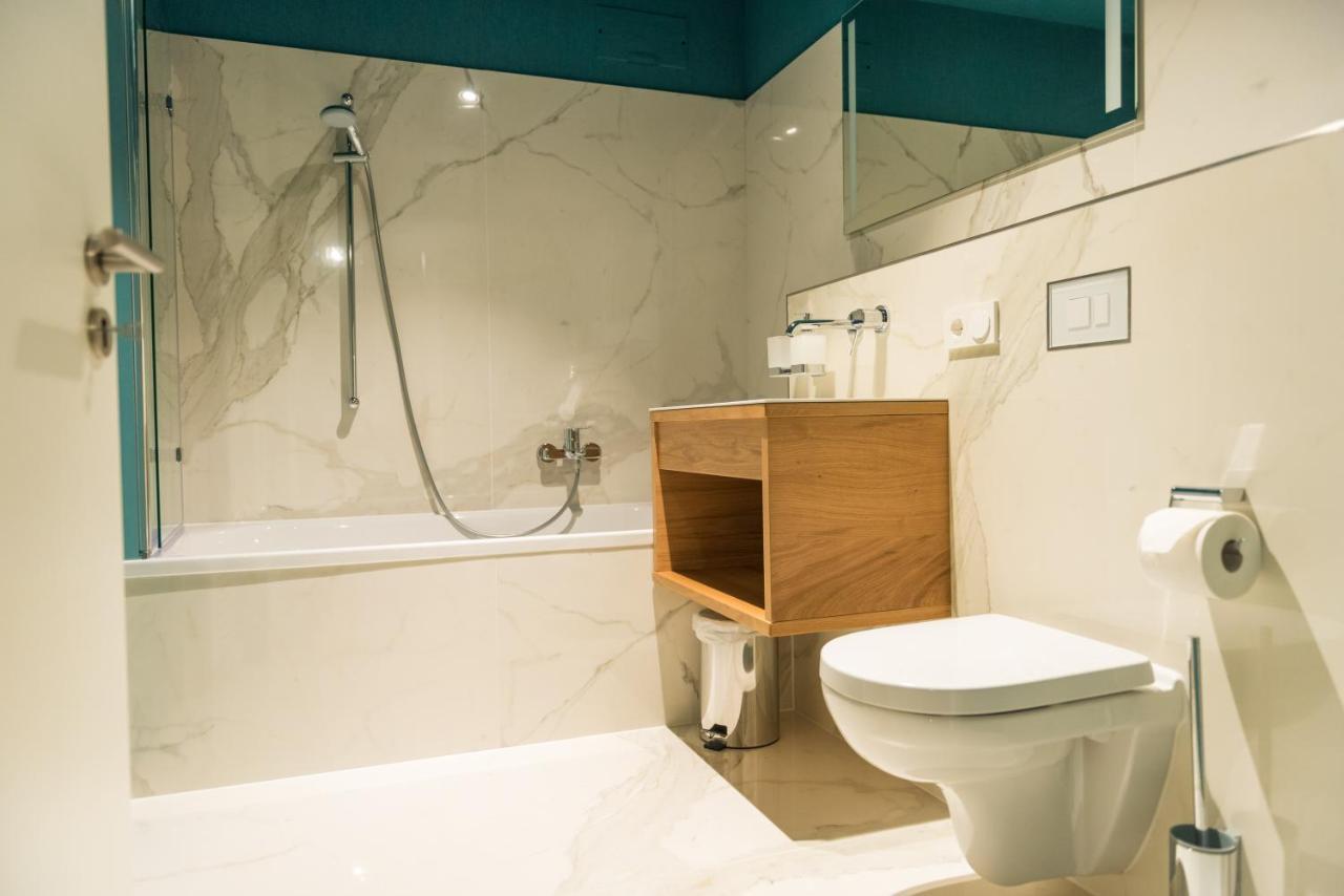 Apartmenthaus Am Dom Junior Suite Mit Parkplatz Цвікау Екстер'єр фото