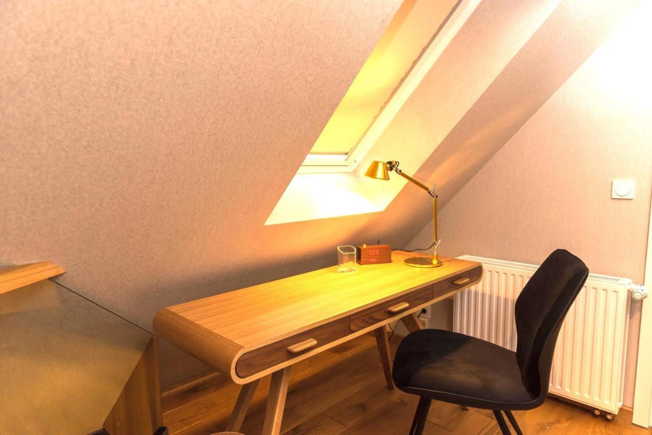 Apartmenthaus Am Dom Junior Suite Mit Parkplatz Цвікау Екстер'єр фото